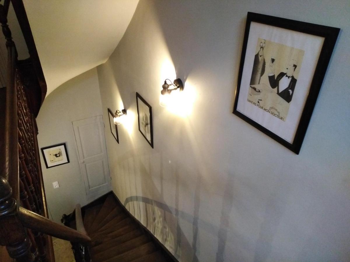 Planches Et Plonk Bed and Breakfast Belvès Exteriör bild